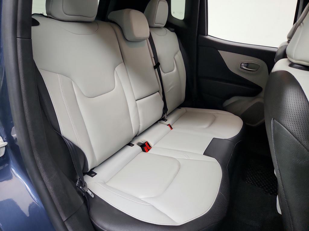 2022 Jeep Renegade - $14,450