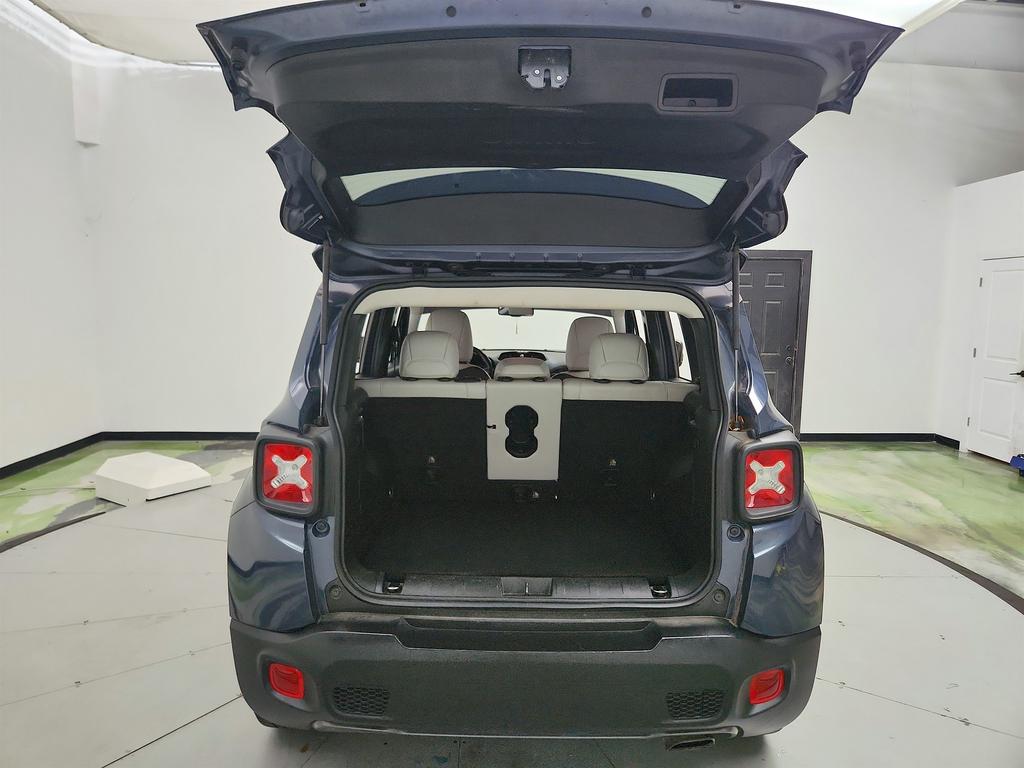 2022 Jeep Renegade - $14,450