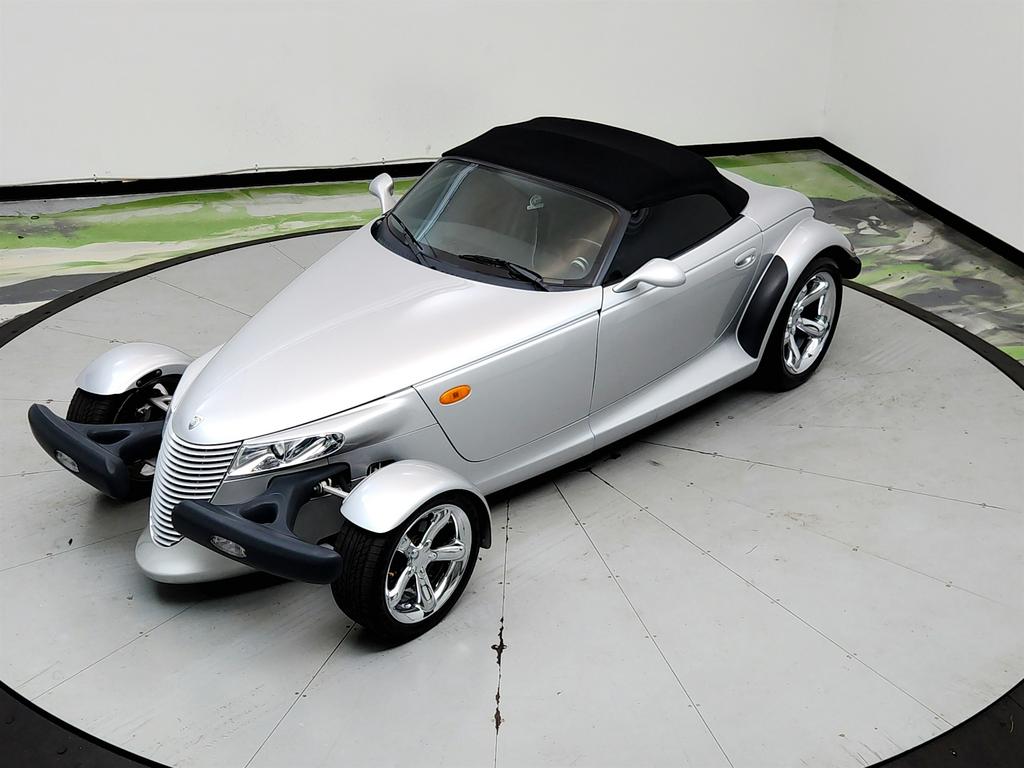 2001 Chrysler Prowler - $26,945