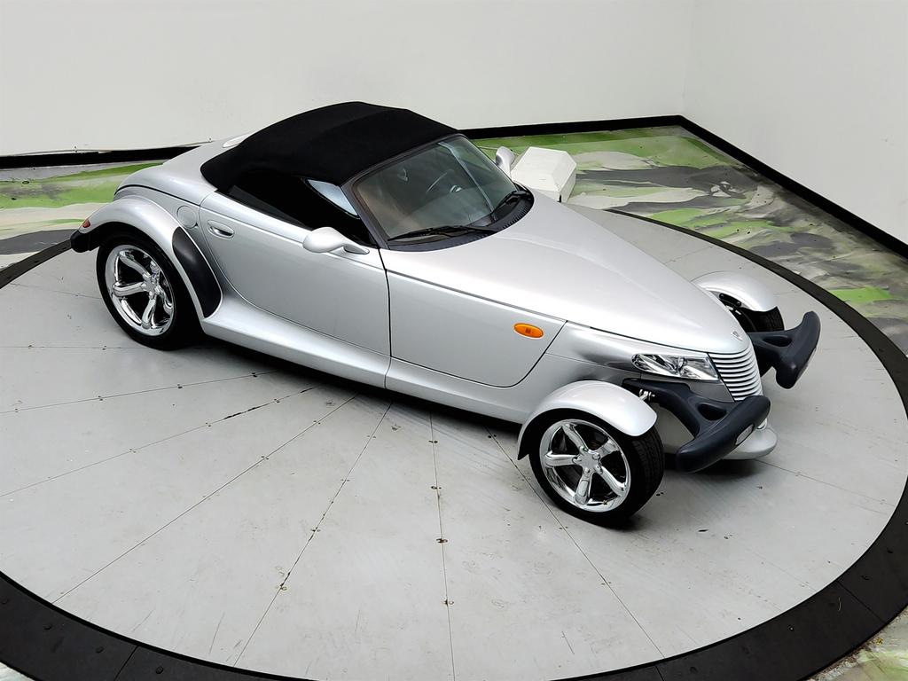 2001 Chrysler Prowler - $26,945