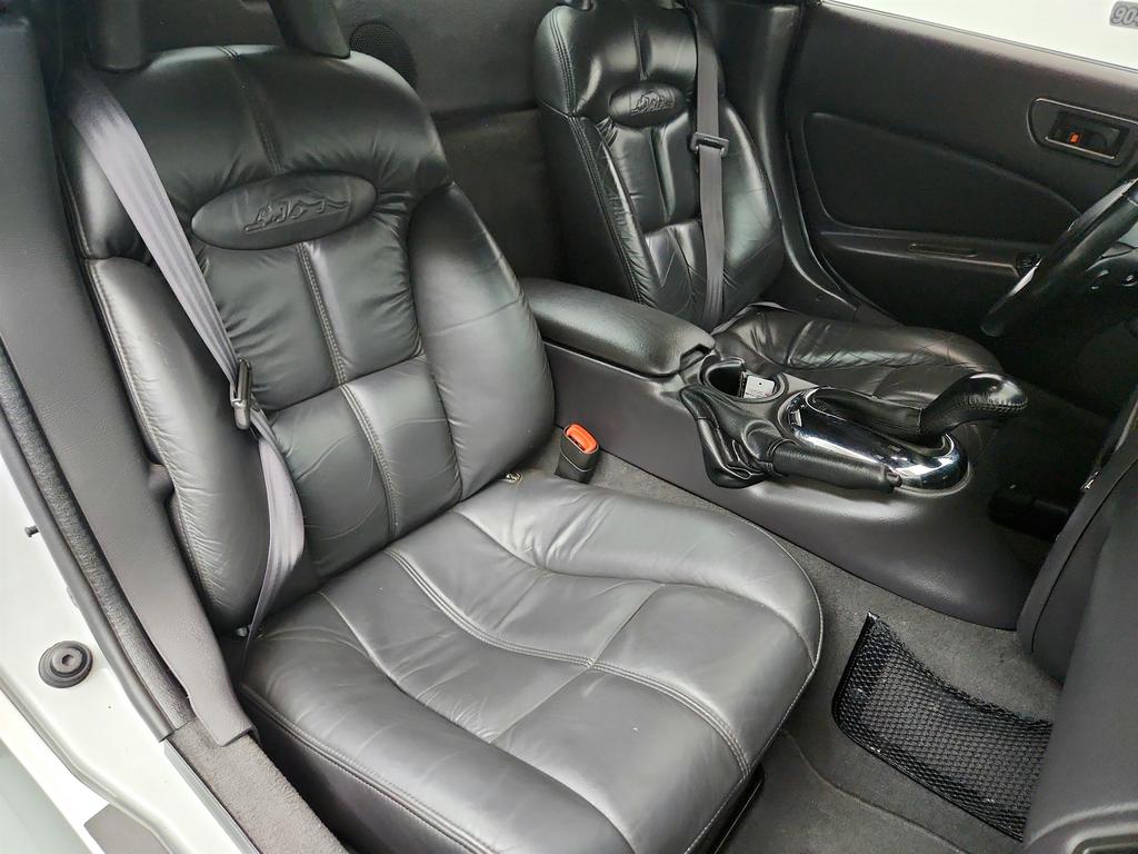 2001 Chrysler Prowler - $26,945