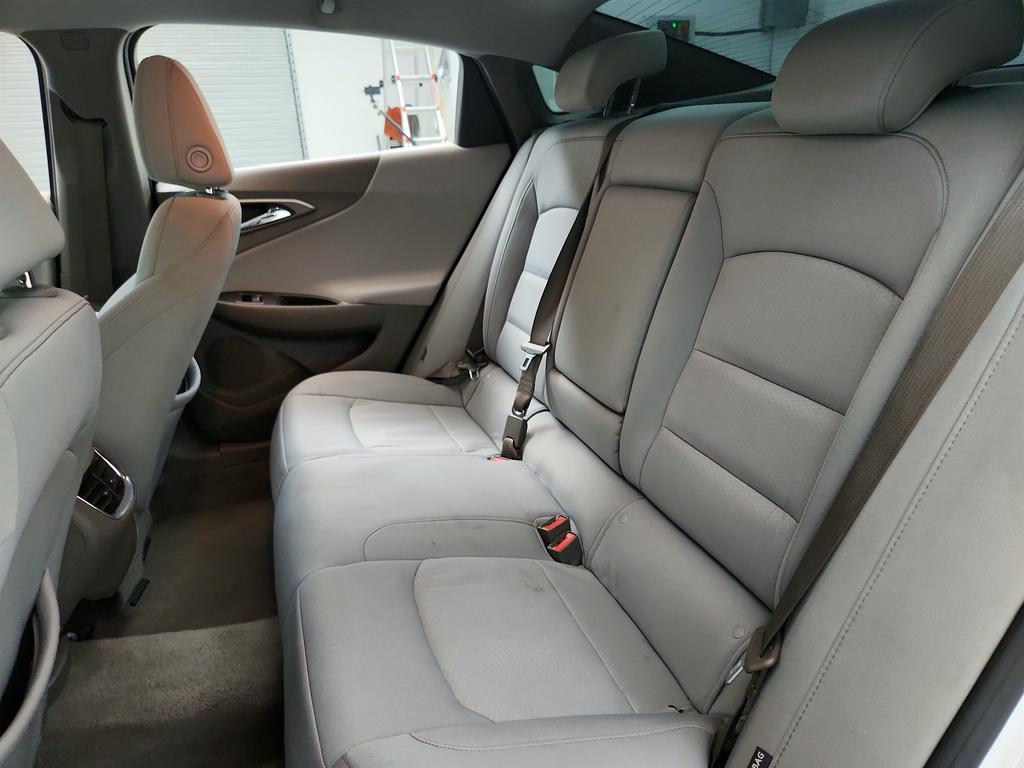 2020 Chevrolet Malibu - $11,950