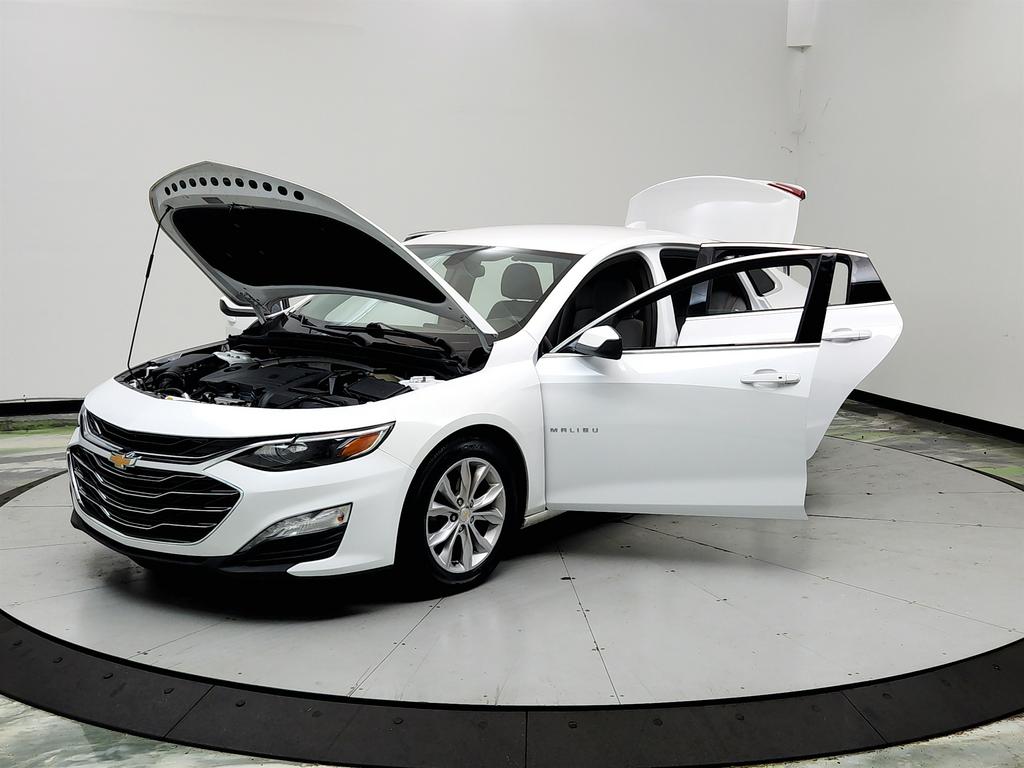 2020 Chevrolet Malibu - $11,950