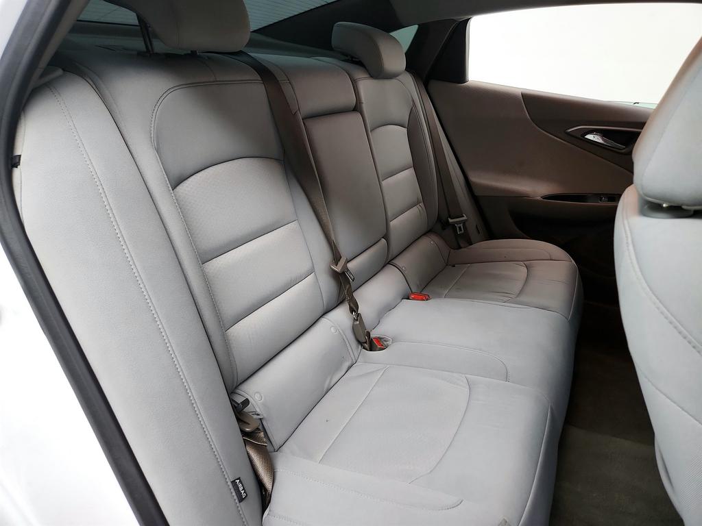2020 Chevrolet Malibu - $11,950