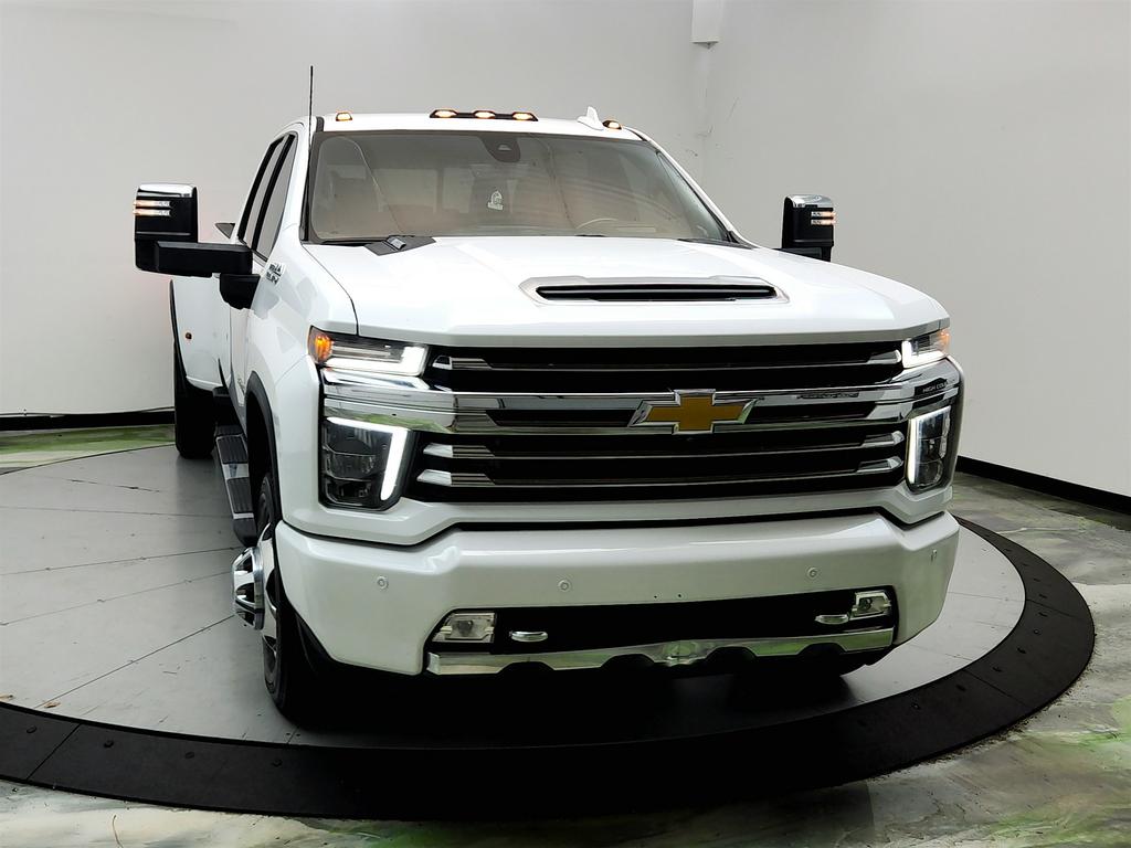 2021 Chevrolet Silverado - $43,595