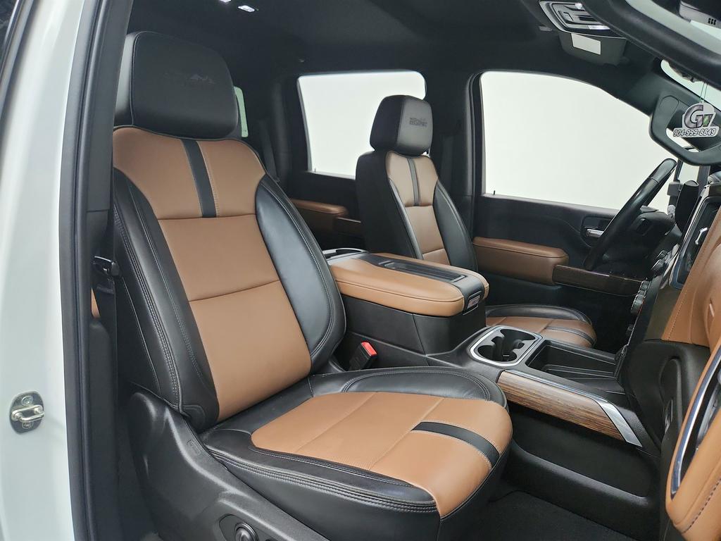 2021 Chevrolet Silverado - $43,595