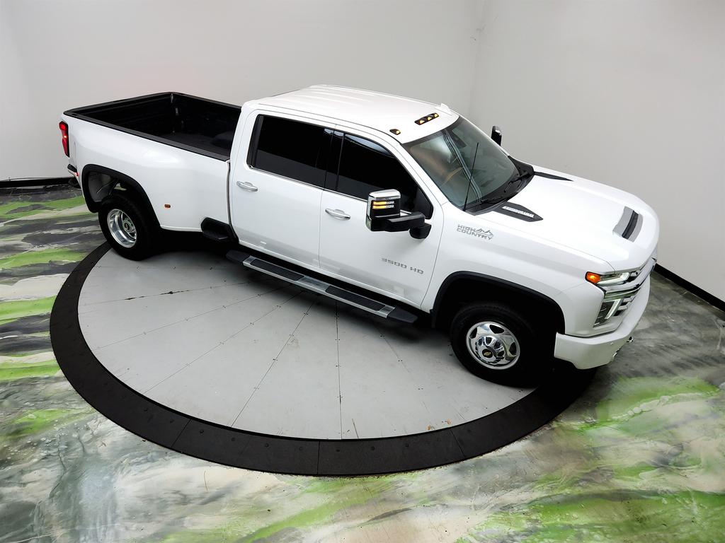 2021 Chevrolet Silverado - $43,595