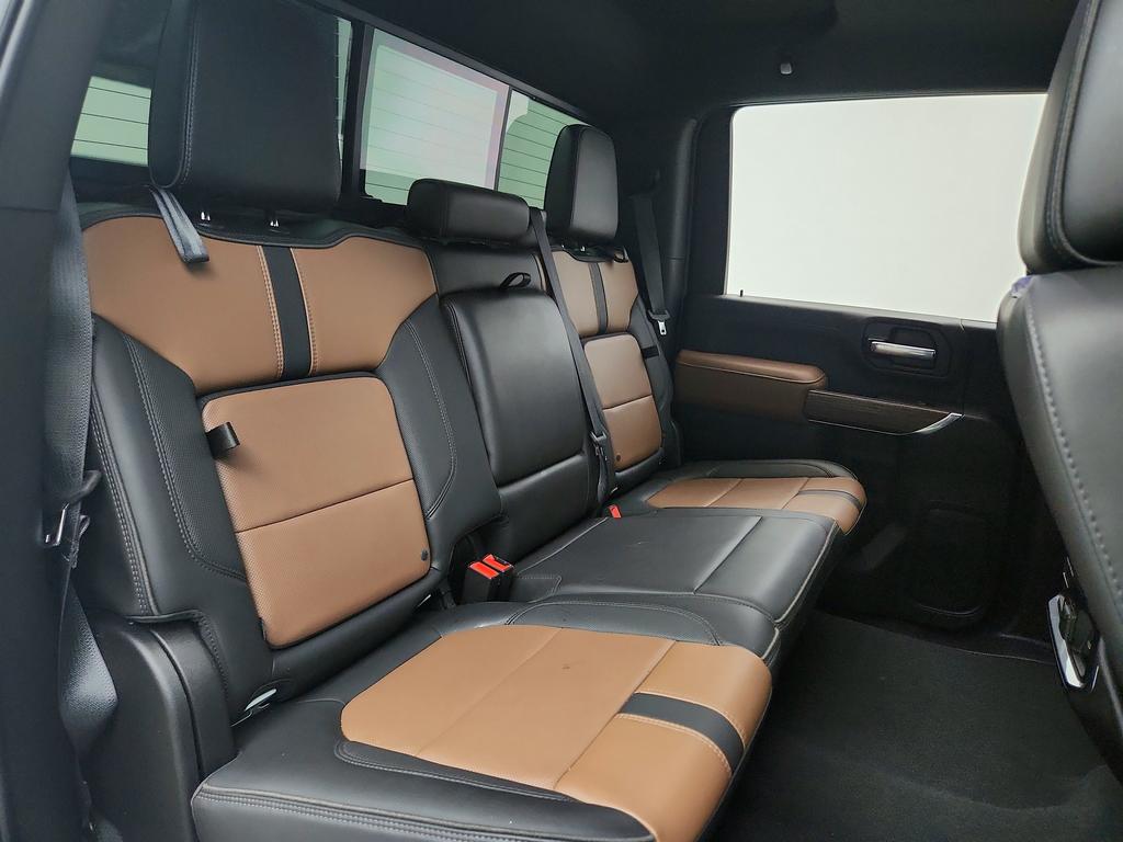 2021 Chevrolet Silverado - $43,595