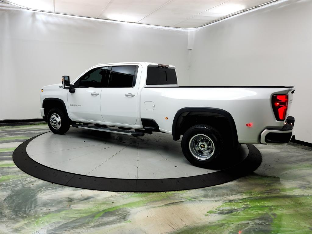 2021 Chevrolet Silverado - $43,595