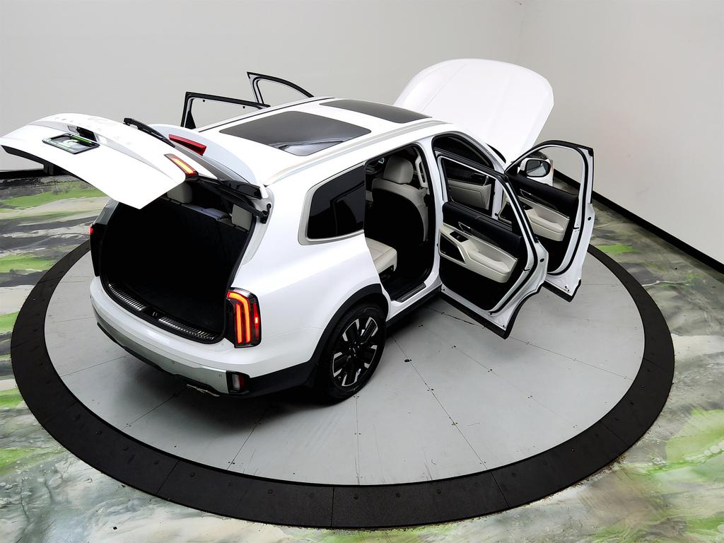 2024 Kia Telluride - $33,650