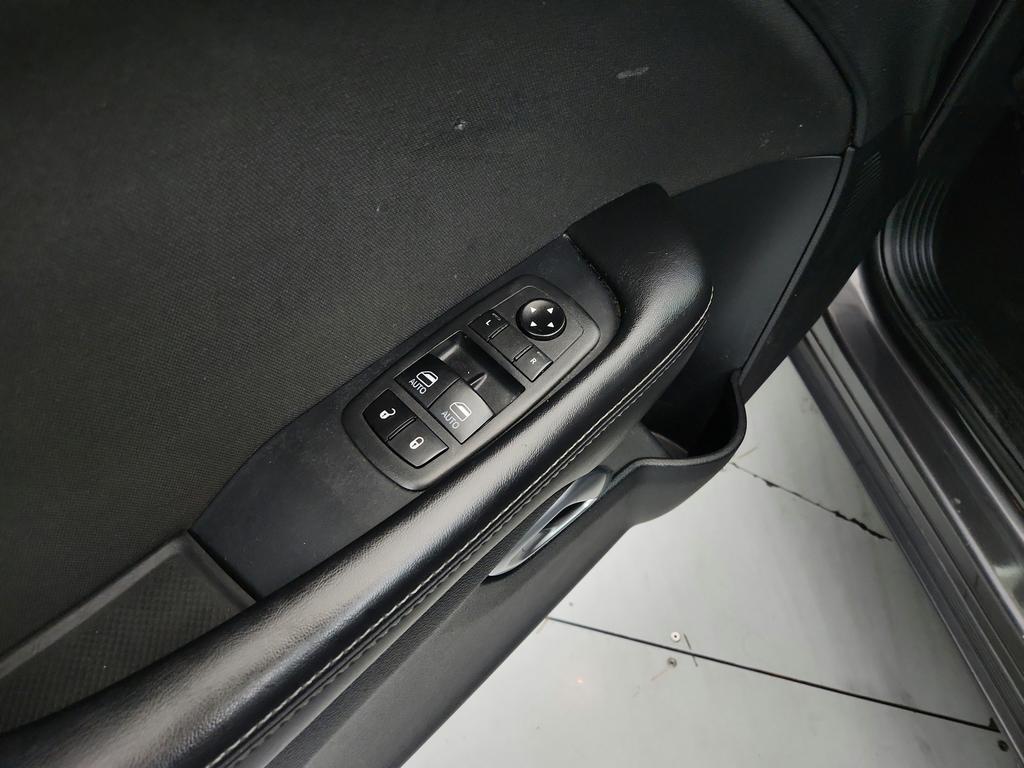 2020 Dodge Challenger - $13,450