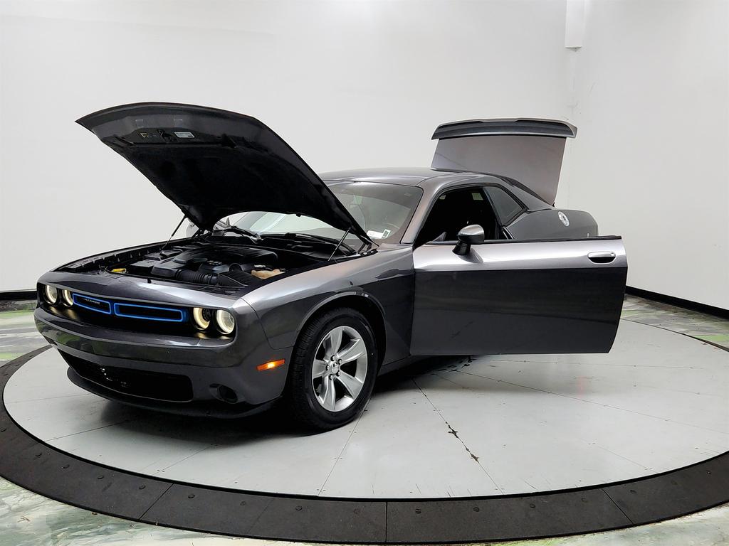 2020 Dodge Challenger - $13,450