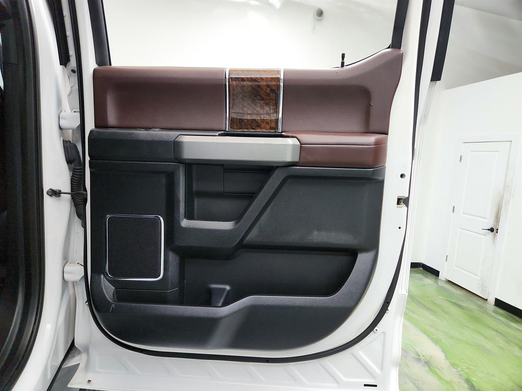 2017 Ford F-250 - $55,850