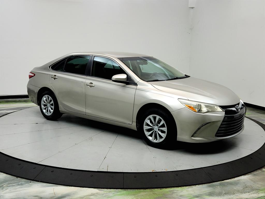 2017 Toyota Camry - $12,650