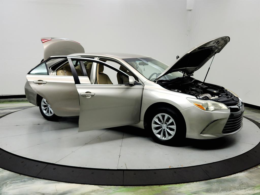 2017 Toyota Camry - $12,650