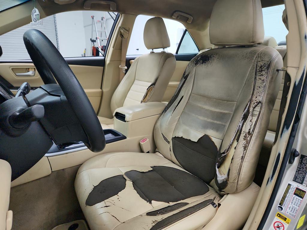 2017 Toyota Camry - $12,650