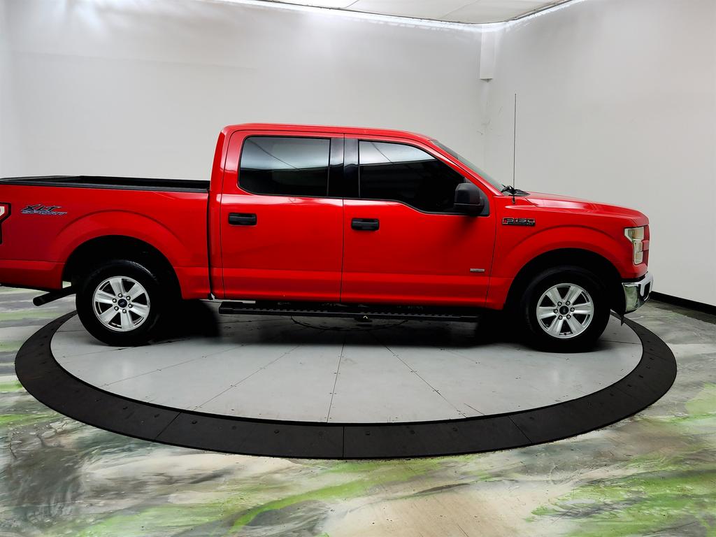 2016 Ford F150 - $15,350