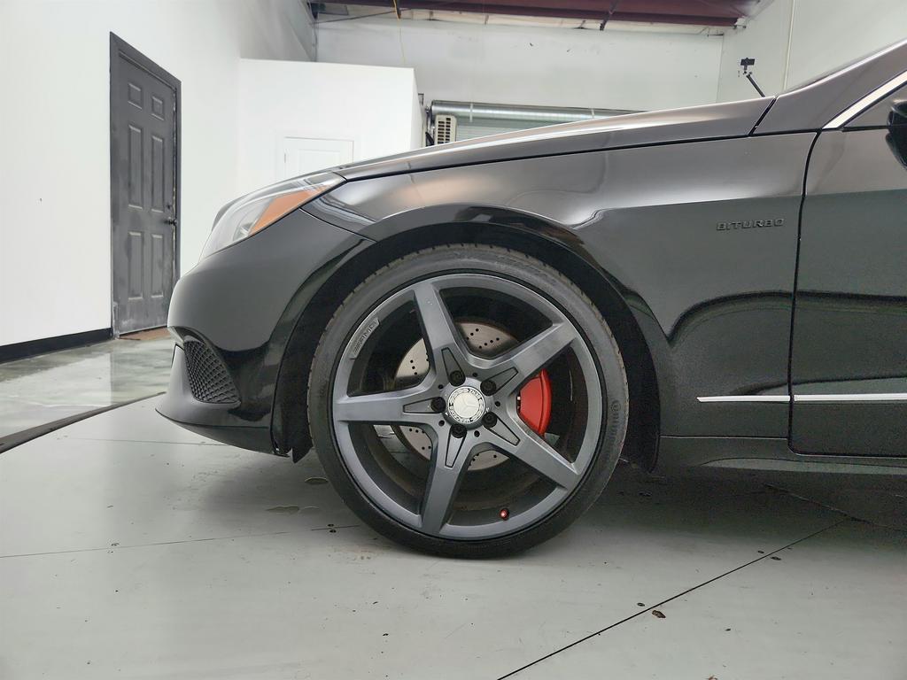 2015 Mercedes-Benz E Class - $10,550