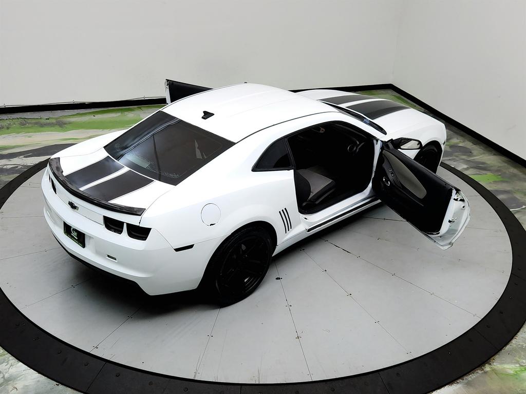 2012 Chevrolet Camaro - $8,945