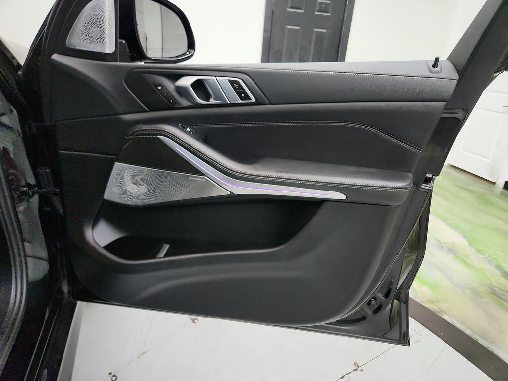 2021 BMW X5 - $31,650