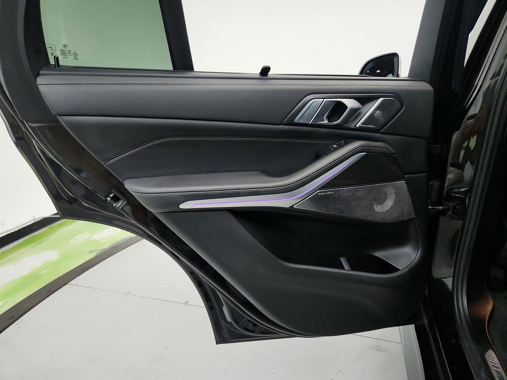 2021 BMW X5 - $31,650