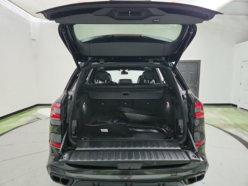 2021 BMW X5 - $31,650