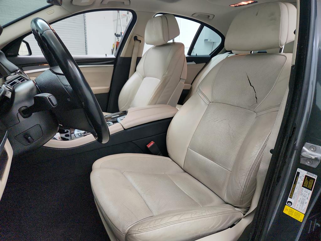 2015 BMW 5 Series - $9,250