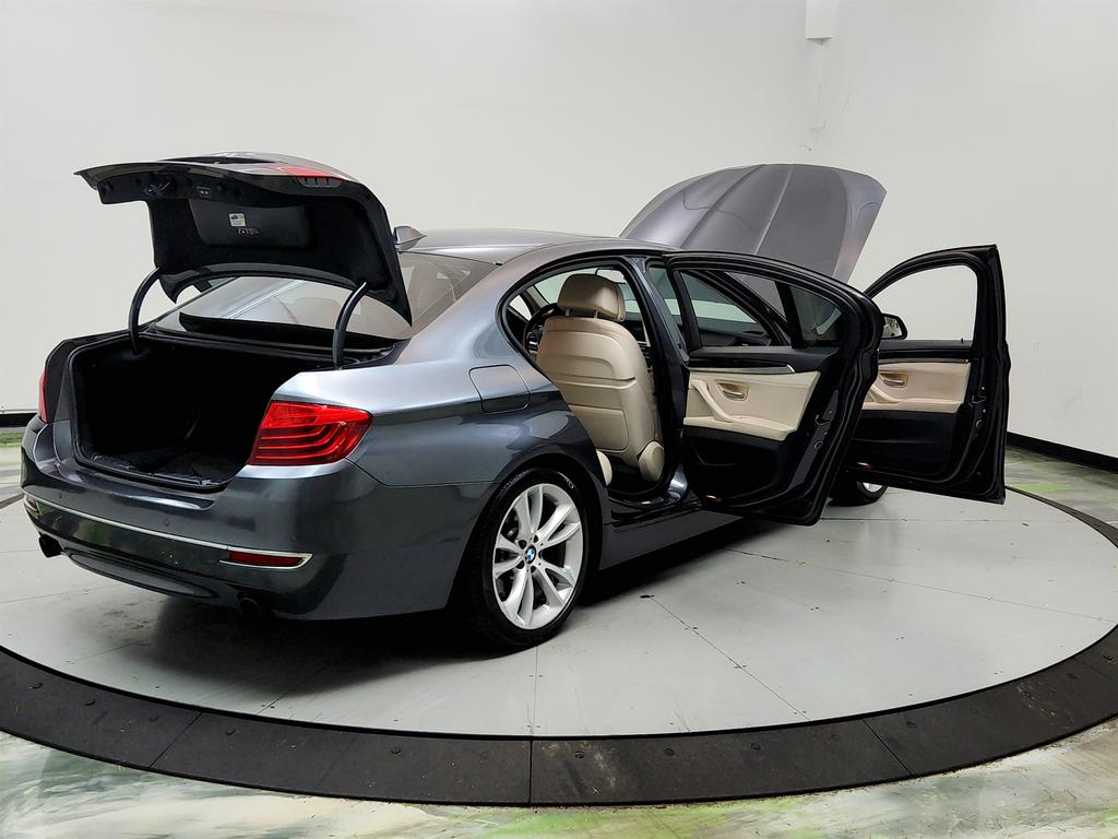2015 BMW 5 Series - $9,250