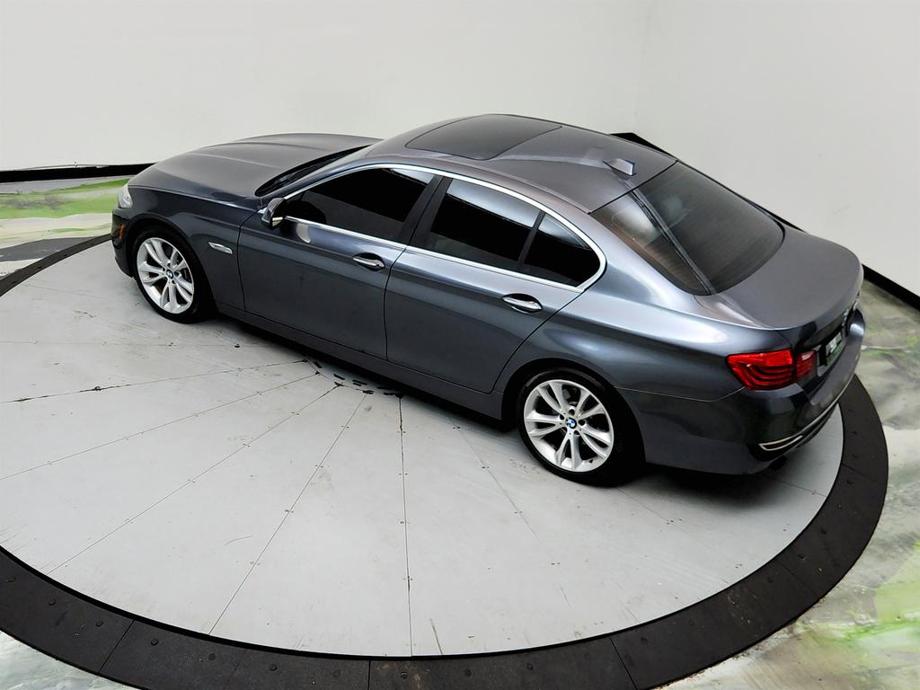 2015 BMW 5 Series - $9,250