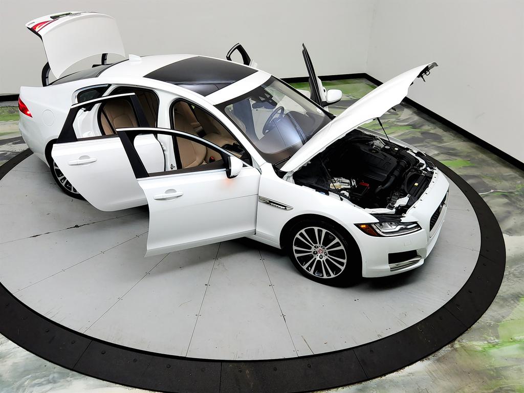 2020 Jaguar XF - $17,650