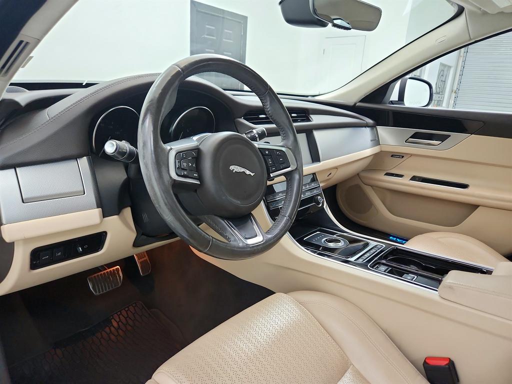 2020 Jaguar XF - $17,650