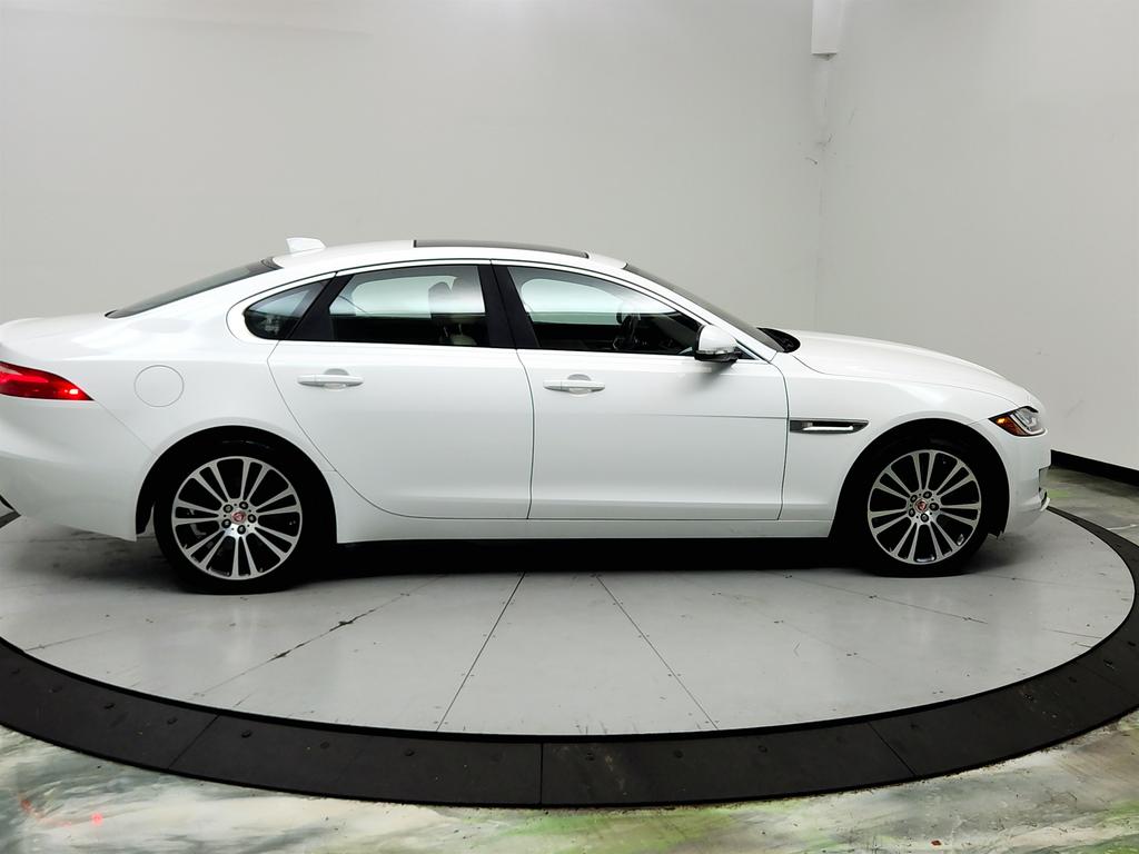 2020 Jaguar XF - $17,650