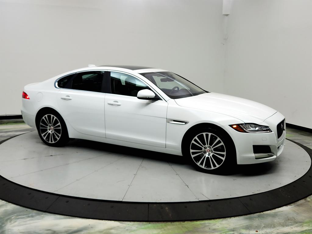 2020 Jaguar XF - $17,650