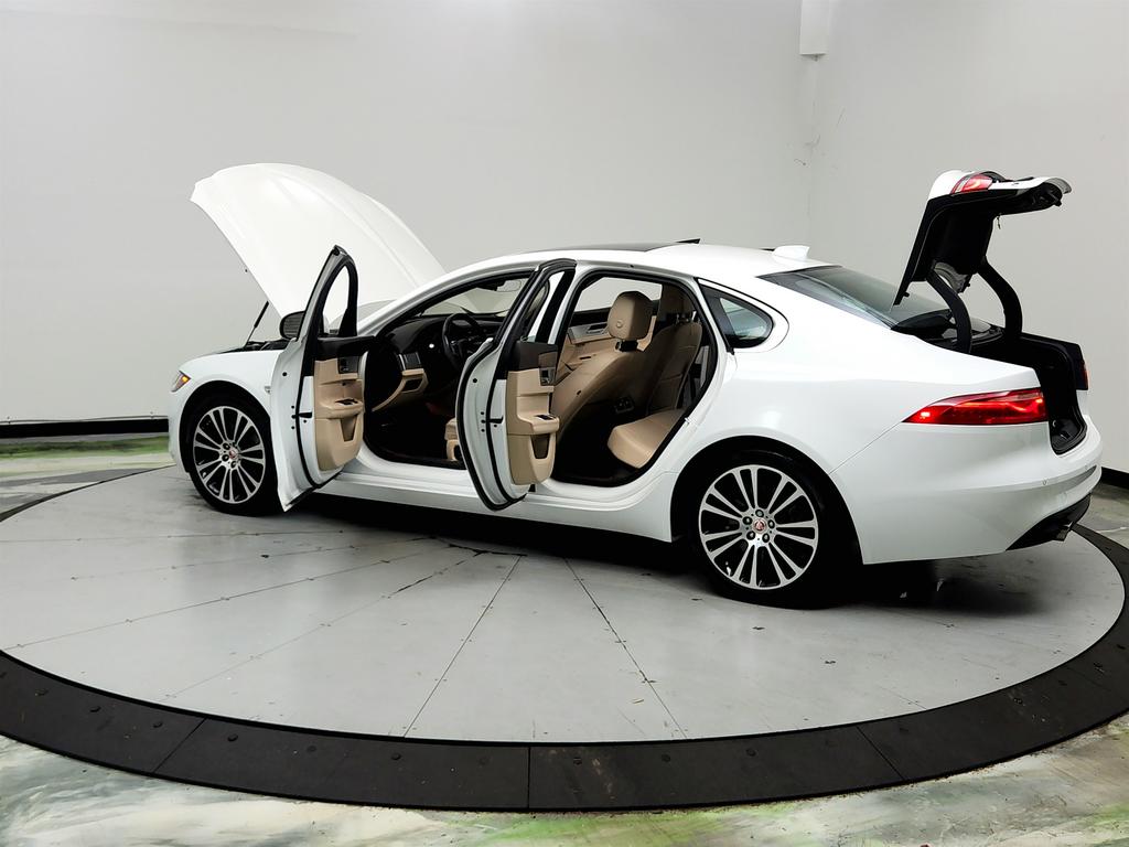 2020 Jaguar XF - $17,650