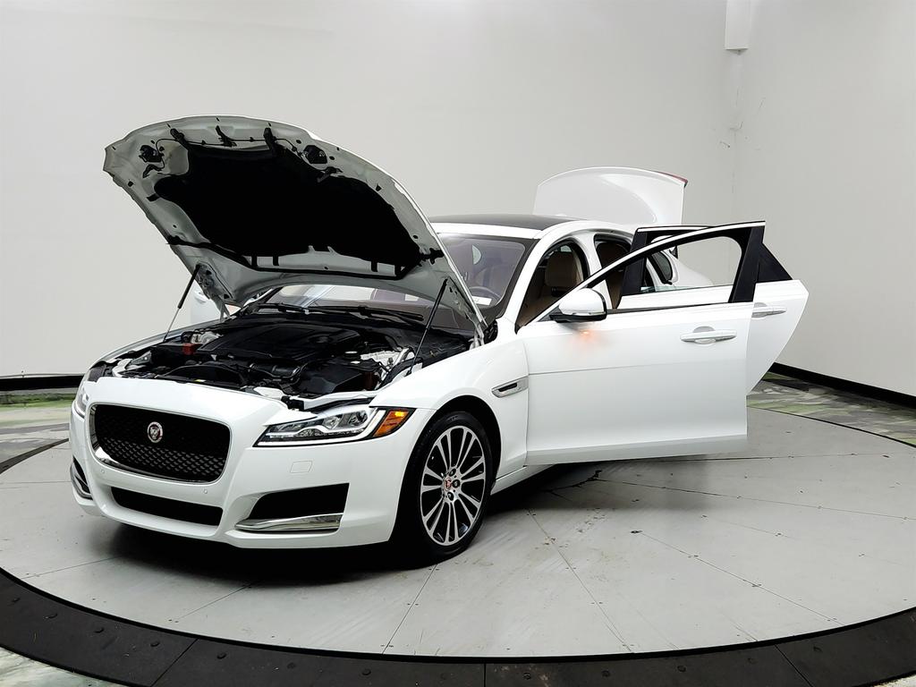 2020 Jaguar XF - $17,650