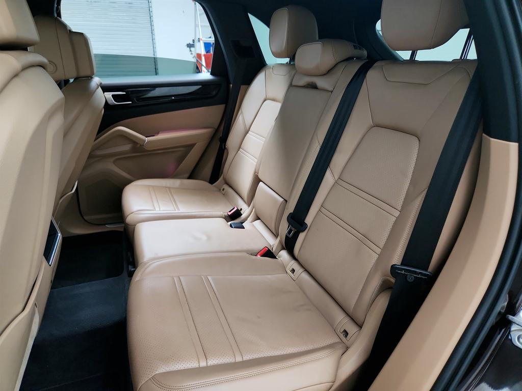2020 Porsche Cayenne - $35,650