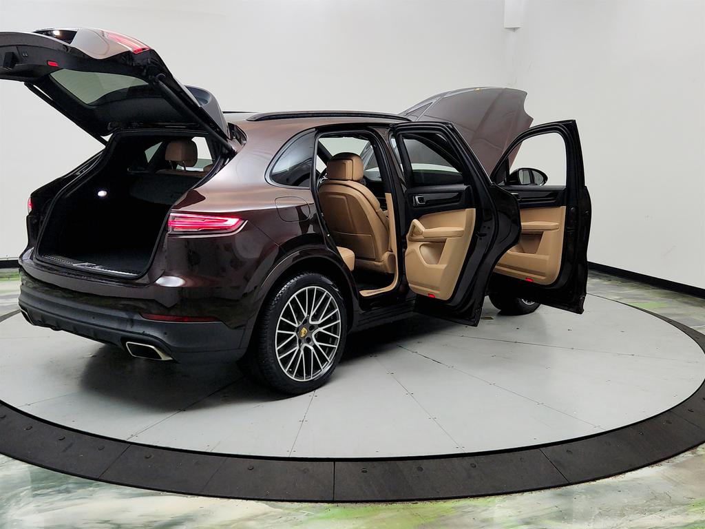 2020 Porsche Cayenne - $35,650