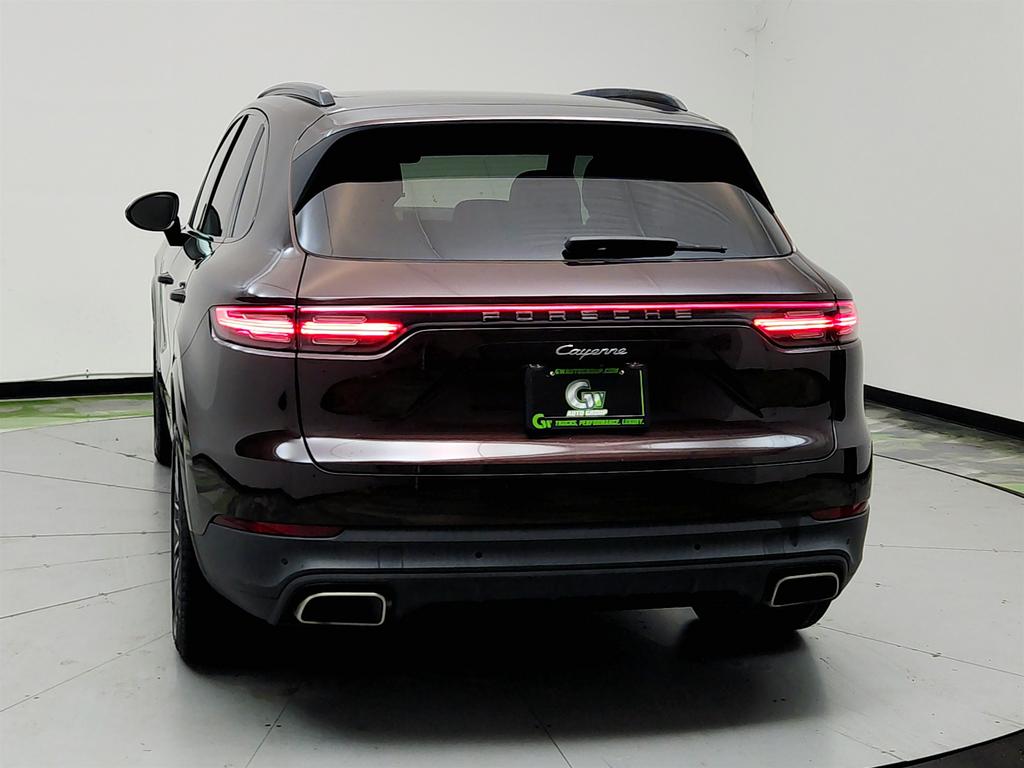 2020 Porsche Cayenne - $35,650