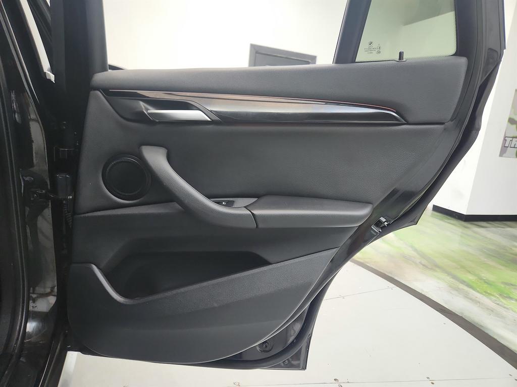 2019 BMW X1 - $11,695