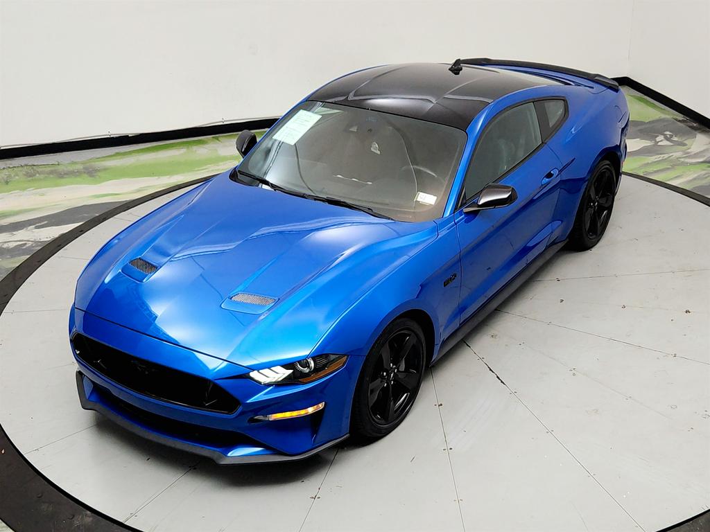 2021 Ford Mustang - $32,995