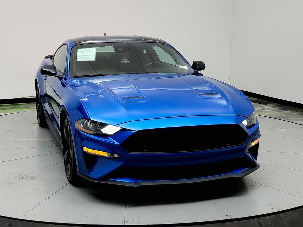 2021 Ford Mustang - $32,995