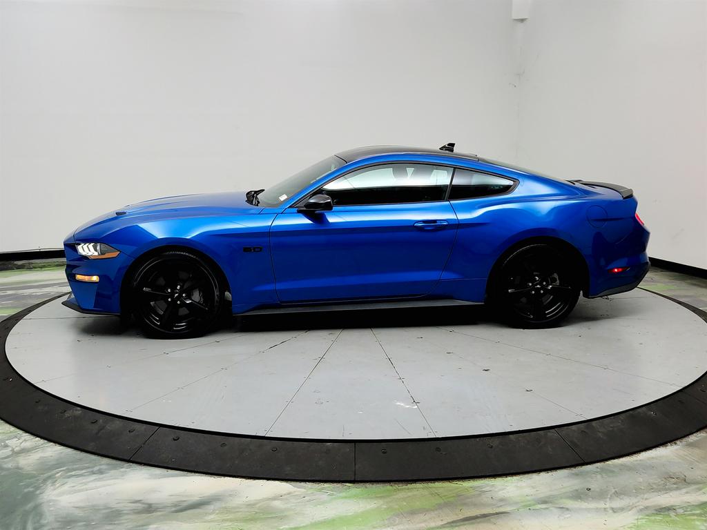 2021 Ford Mustang - $32,995
