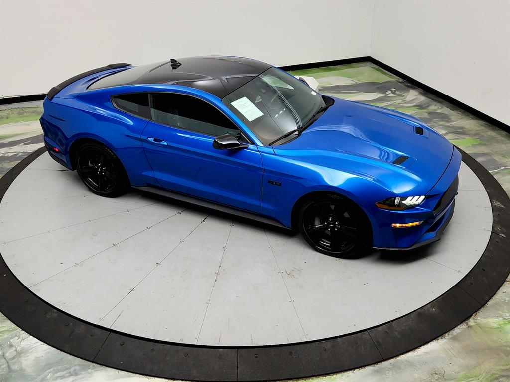 2021 Ford Mustang - $32,995