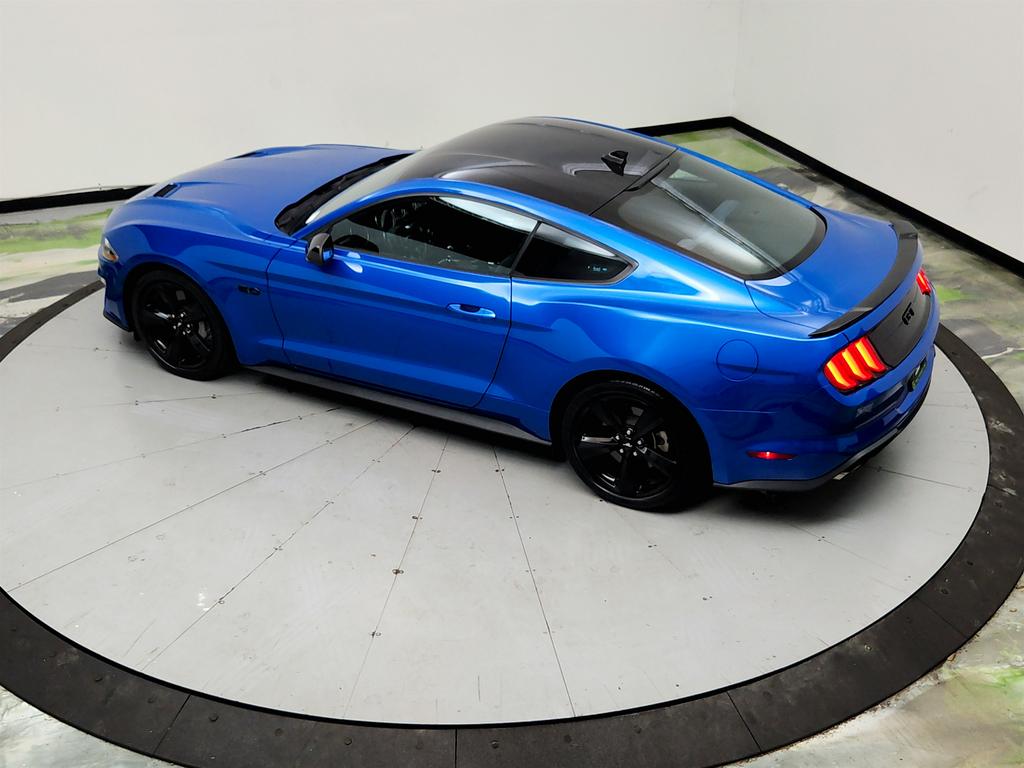 2021 Ford Mustang - $32,995