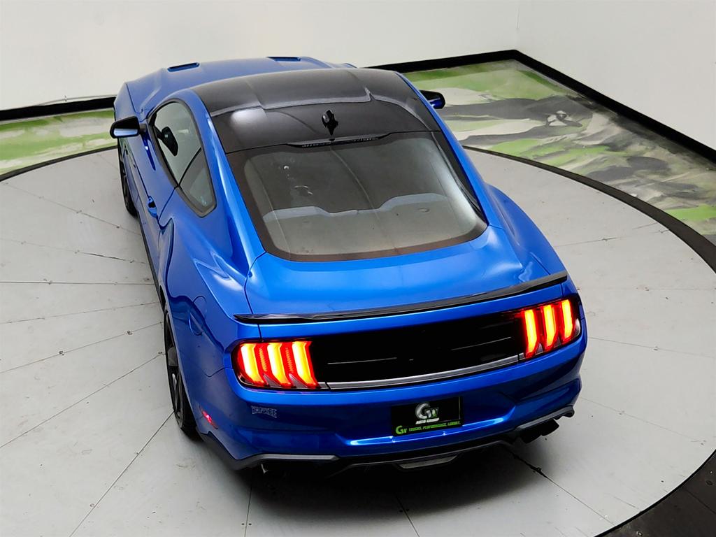 2021 Ford Mustang - $32,995