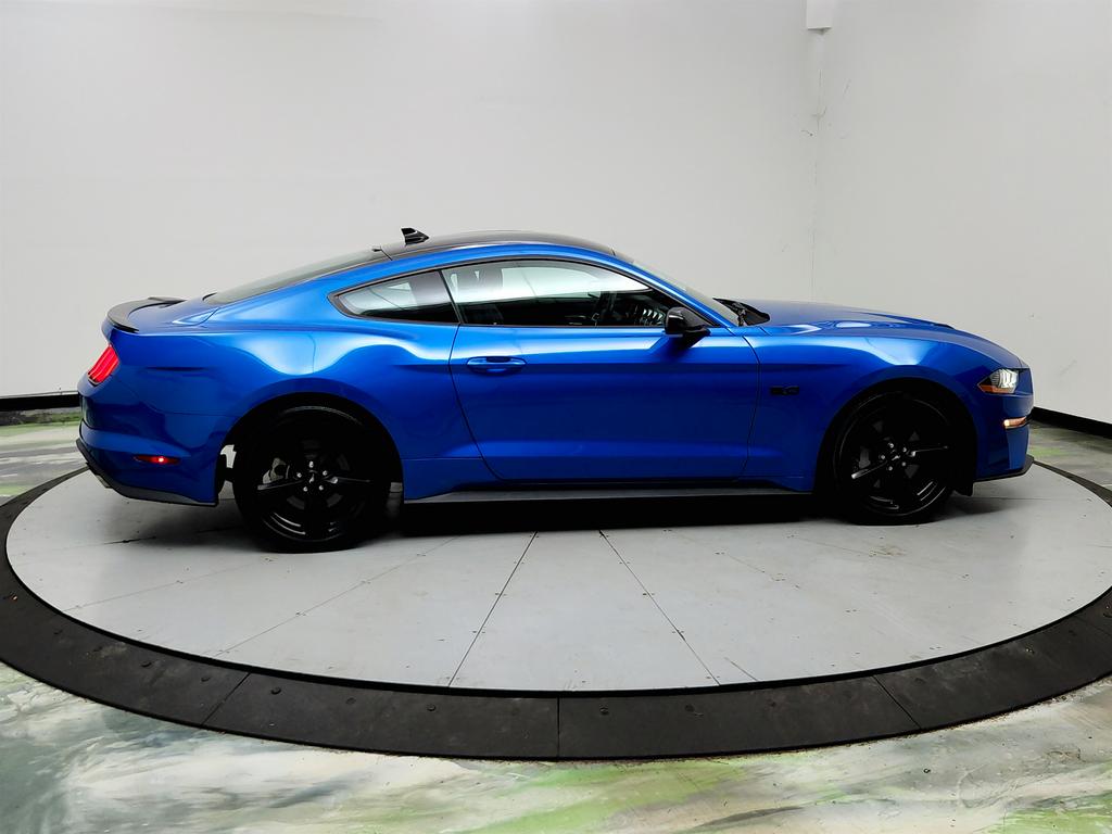 2021 Ford Mustang - $32,995