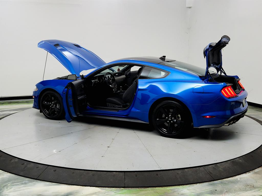 2021 Ford Mustang - $32,995