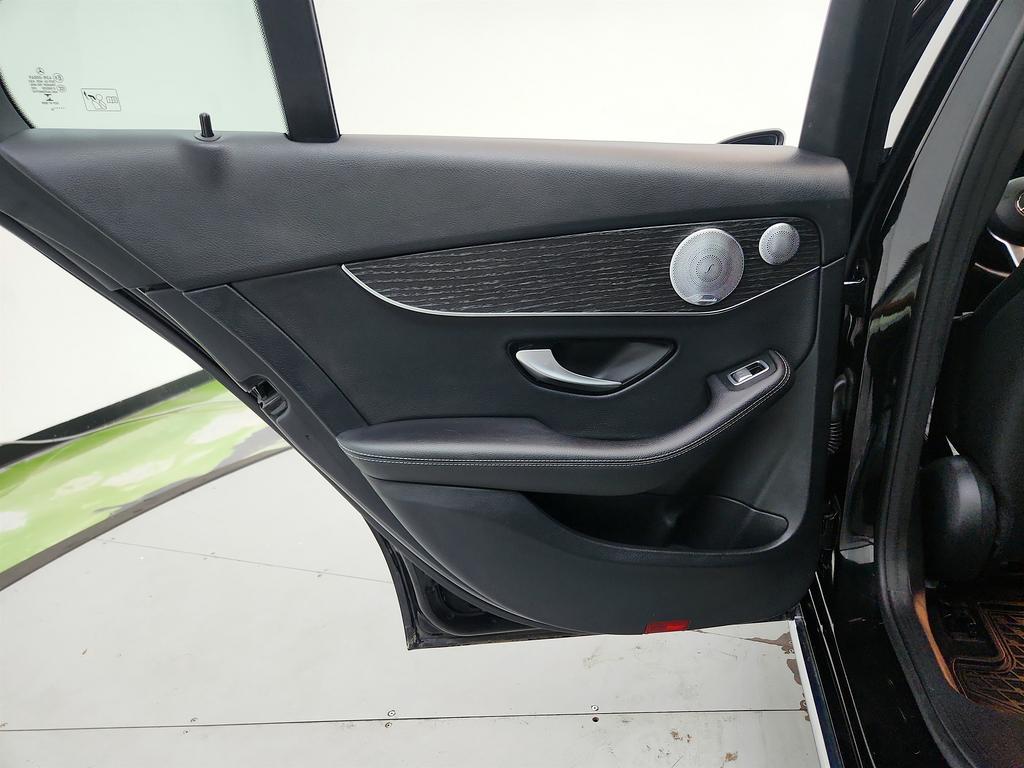 2021 Mercedes-Benz C-Class - $18,750