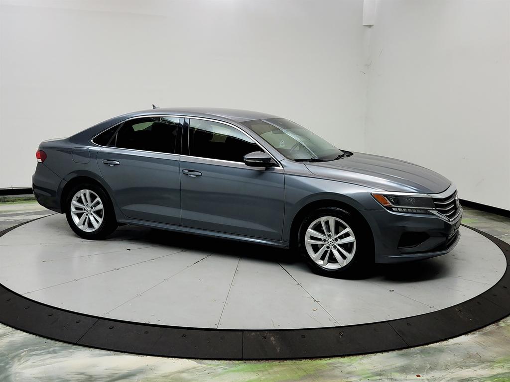 2020 Volkswagen Passat - $9,195