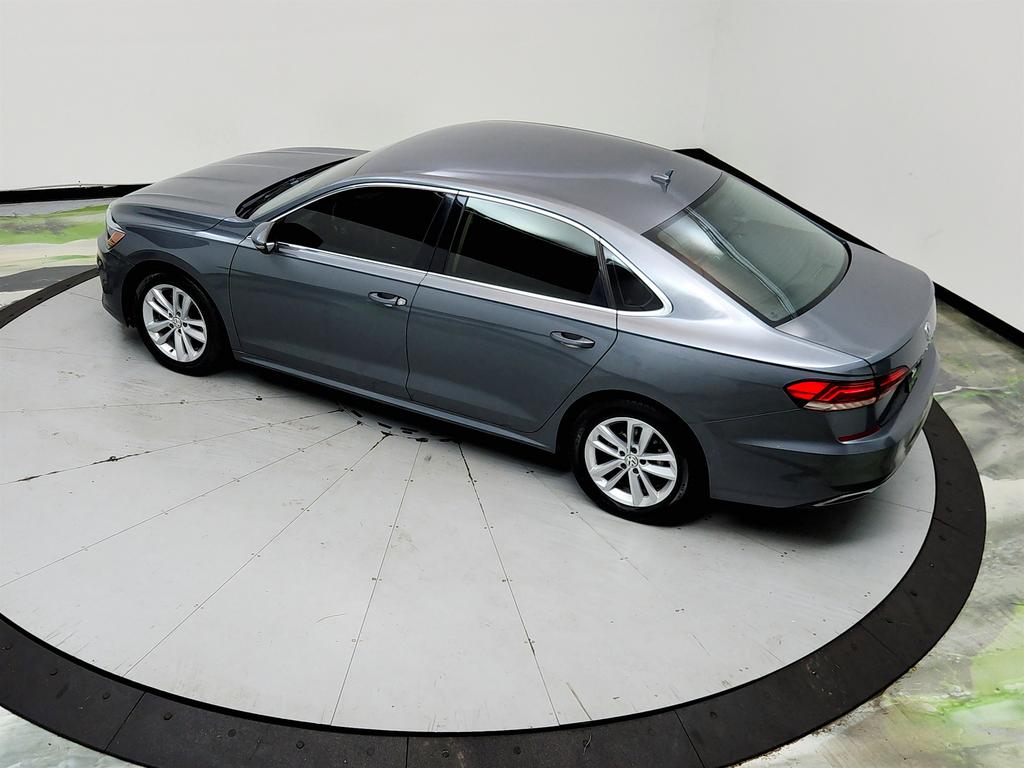 2020 Volkswagen Passat - $9,195